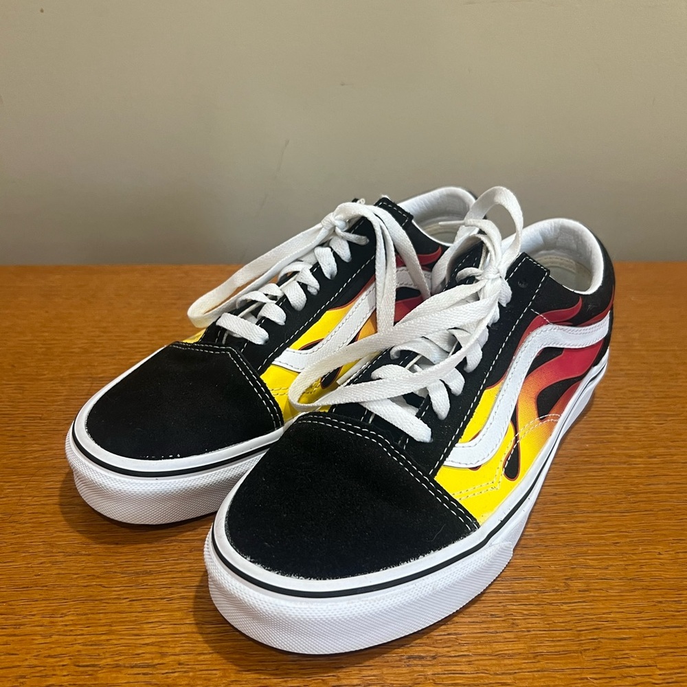 VANS Old Skool Flame Sneakers Size 8
